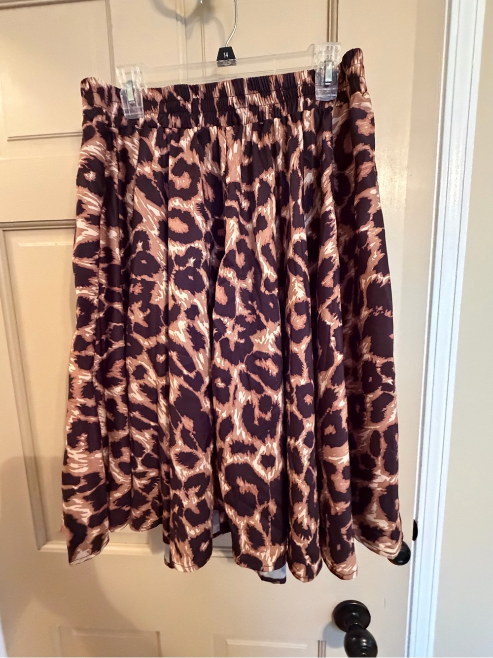 SHEIN Brown and Black Printed Maxi Skirt - Picture 5 of 5